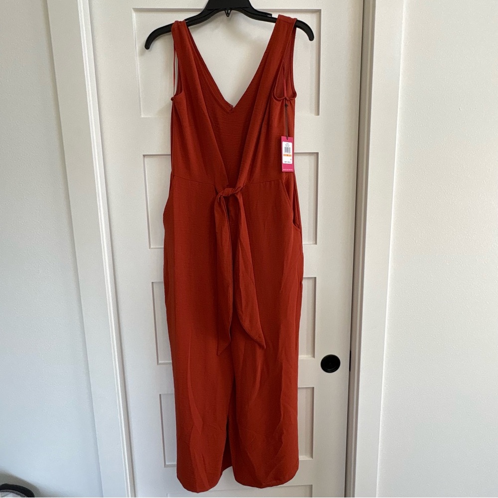 VINCE CAMUTO V Neck Jumpsuit S NWT